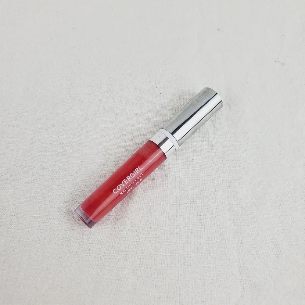 3 FOR $15 💟💟 Covergirl melting pout Vinyl Vow Lip Gloss